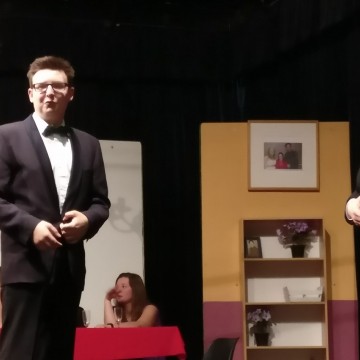 De Butler heeft het niet gedaan (9) - Toneelvereniging Plankenkoorts 